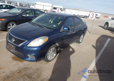 2013 Nissan Versa 1.6 Sv z USA, uszkodzony, nr VIN 3N1CN7AP2DL831014